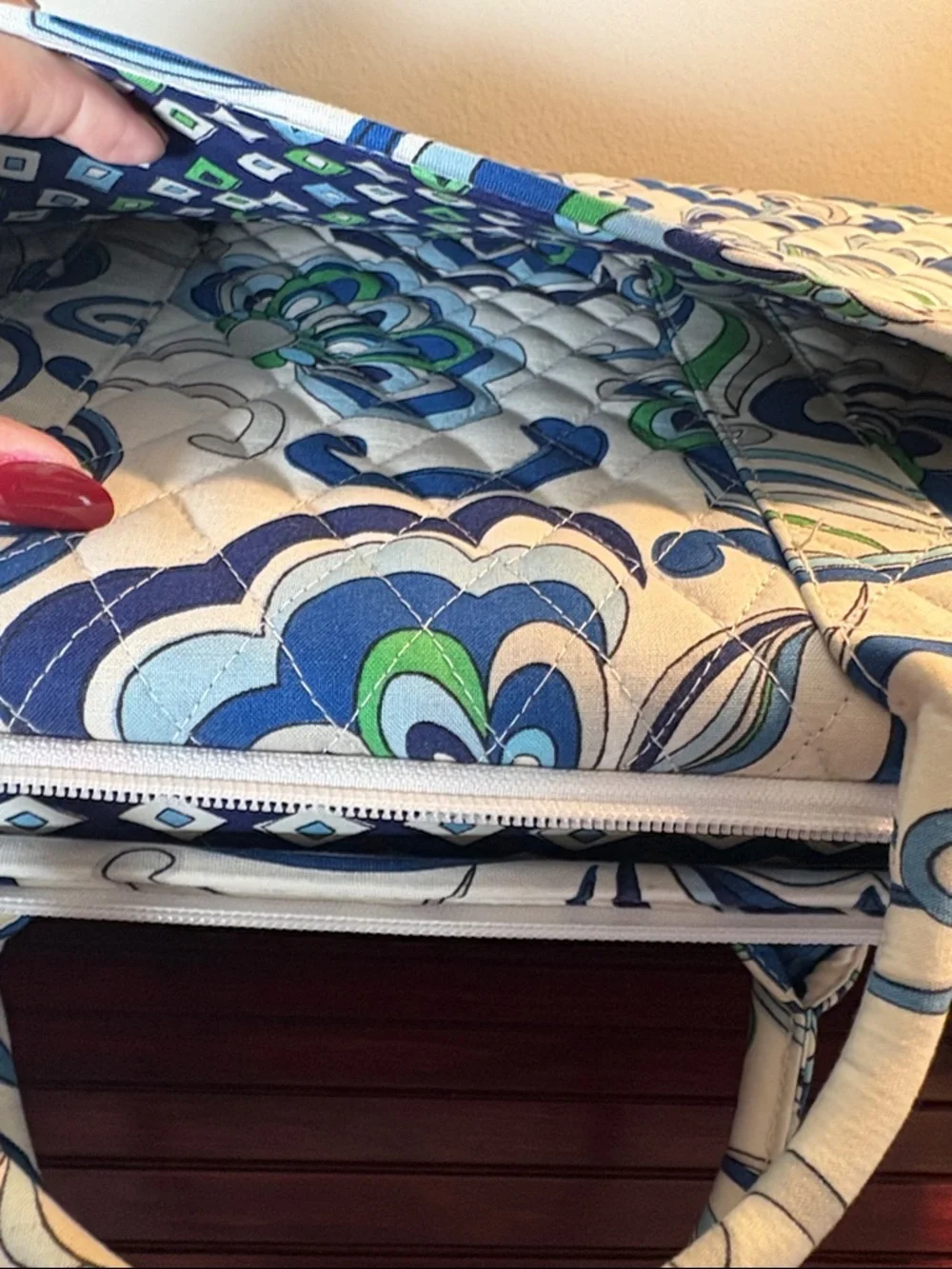 Vera Bradley stylish quilted